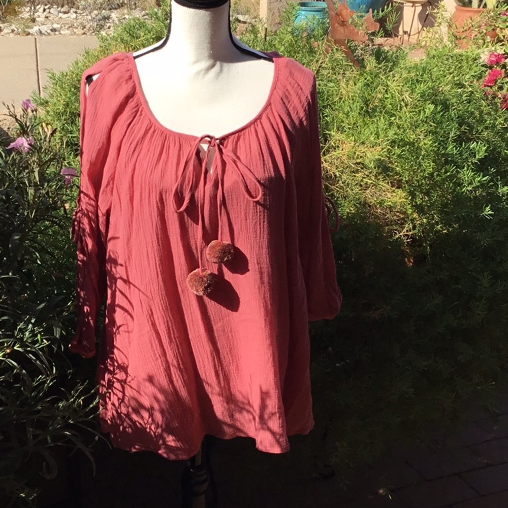 GUC Johnny Was Cold Shoulder Top